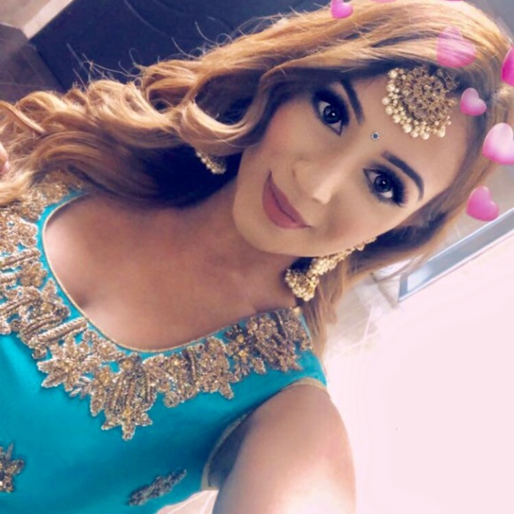 Meet your Posher, Manroop - Picture 1 of 1